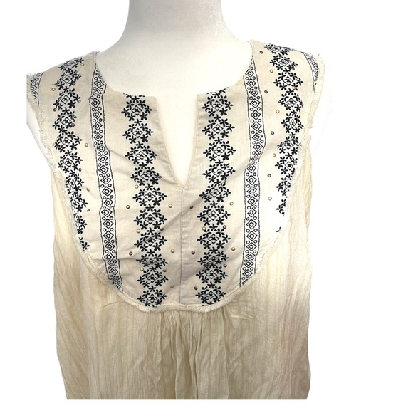 Knox Rose Tank Top - Picture 3 of 8